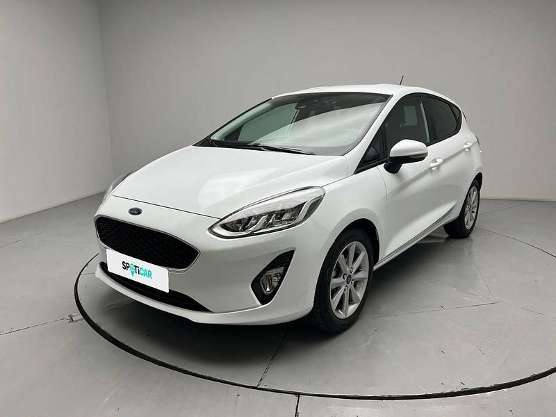 Usado Ford Fiesta Trend 95 CV (69 kW) 2020 Blanco frozen white jkh Utilitario