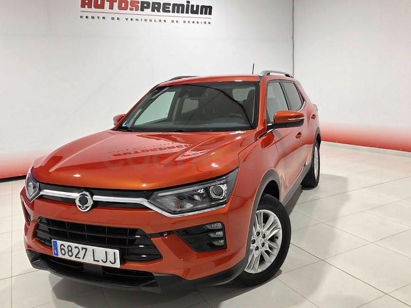 Usado Ssangyong (KGM) Korando 163 CV (119 kW) 2020 Naranja SUV