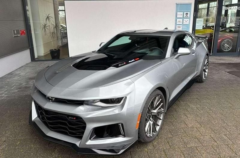 Usado Chevrolet Camaro ZL1 659 CV (484 kW) 2024 Gris Coupe