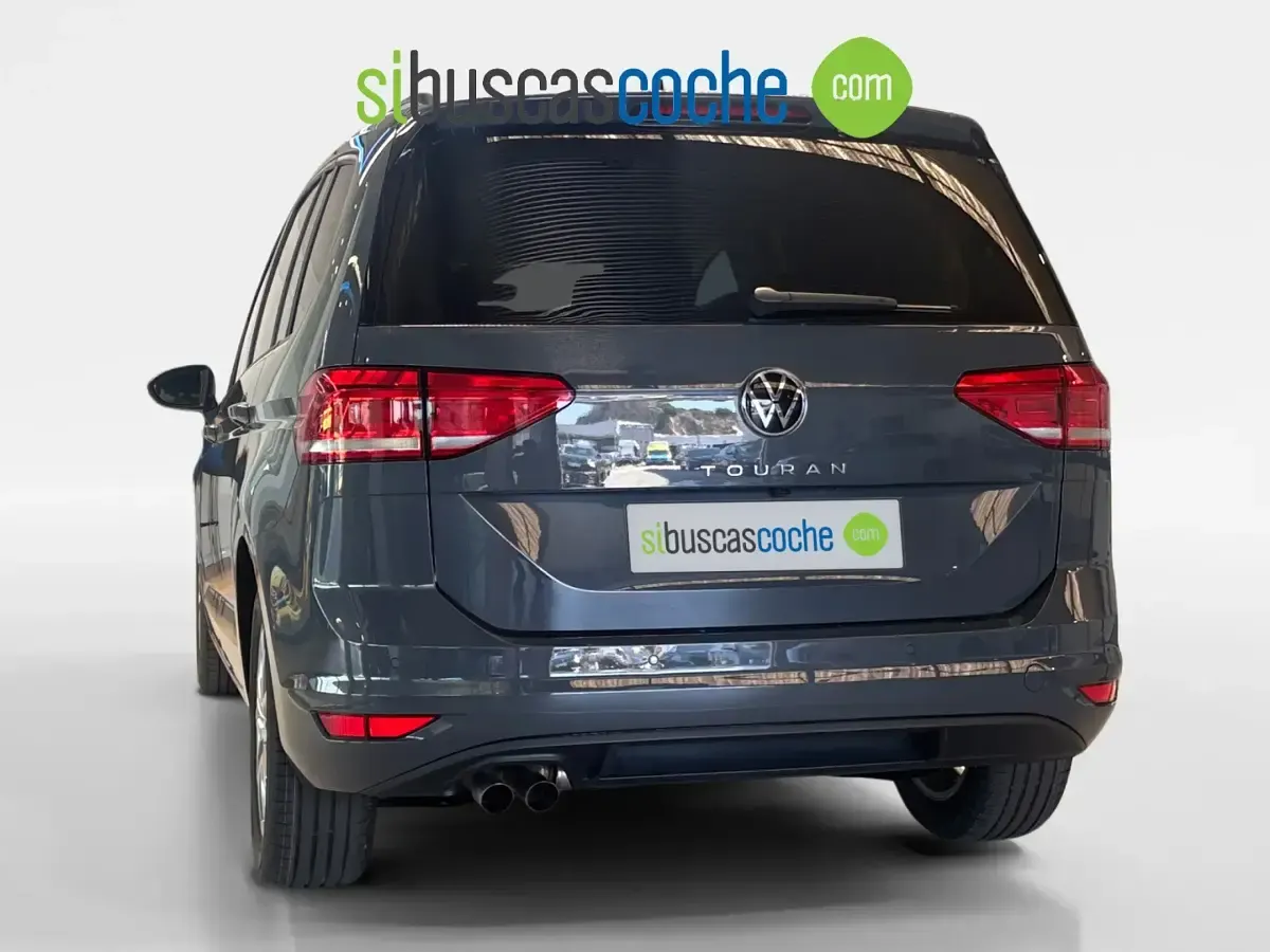 Usado VW Touran 150 CV (110 kW) 2026 Gris/plata Monovolumen