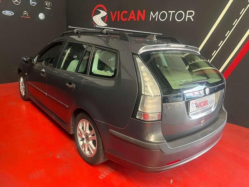 Usado Saab 9-3 Vector 210 CV (154 kW) 2005 Gris Utilitario