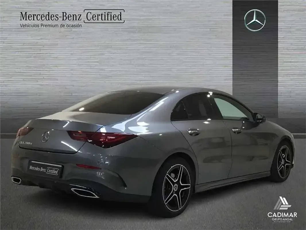 Usado Mercedes CLA200 150 HP (110 kW) 2024 Sedan