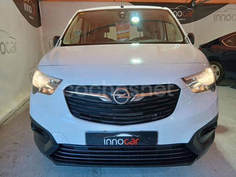 Usado Opel Combo Life Business Edition 102 CV (75 kW) 2022 Blanco Monovolumen