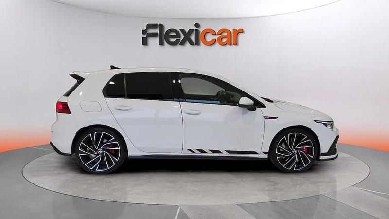 Usado VW Golf VIII GTI Clubsport 301 CV (221 kW) 2022 Blanco Berlina