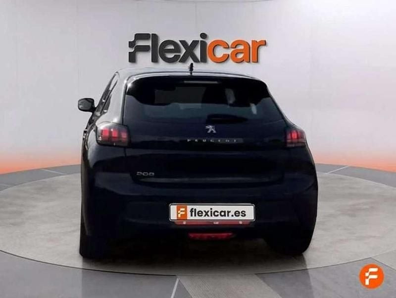 Usado Peugeot 208 Active 102 CV (75 kW) 2023 Negro Utilitario
