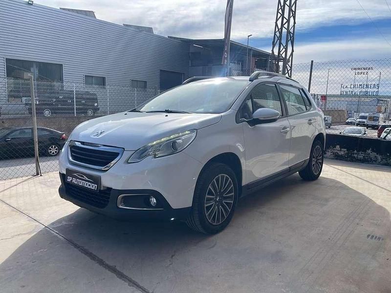 Usado Peugeot 2008 Access 82 CV (60 kW) 2016 Blanco SUV