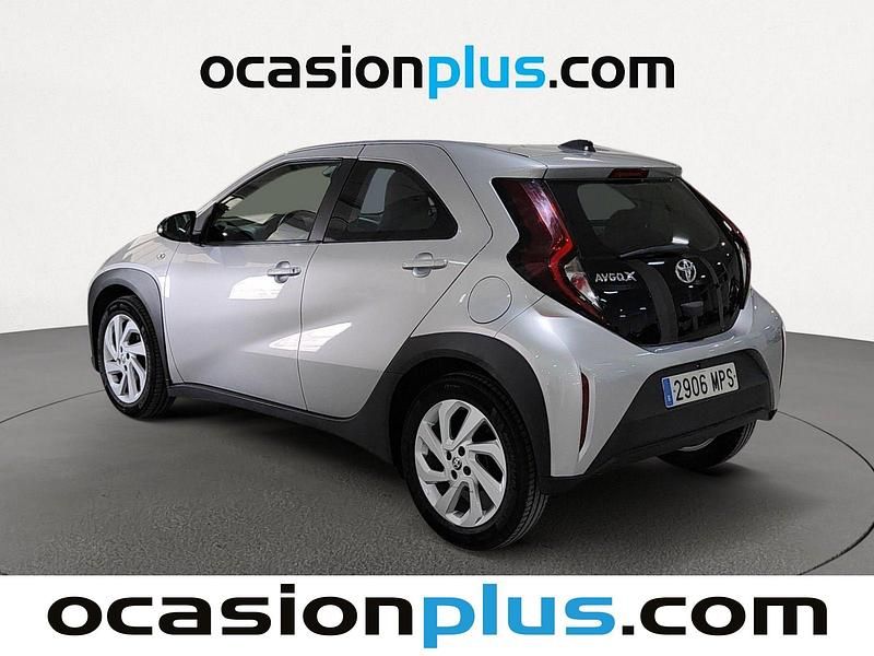 Usado Toyota Aygo X Play 72 CV (52 kW) 2024 Gris SUV