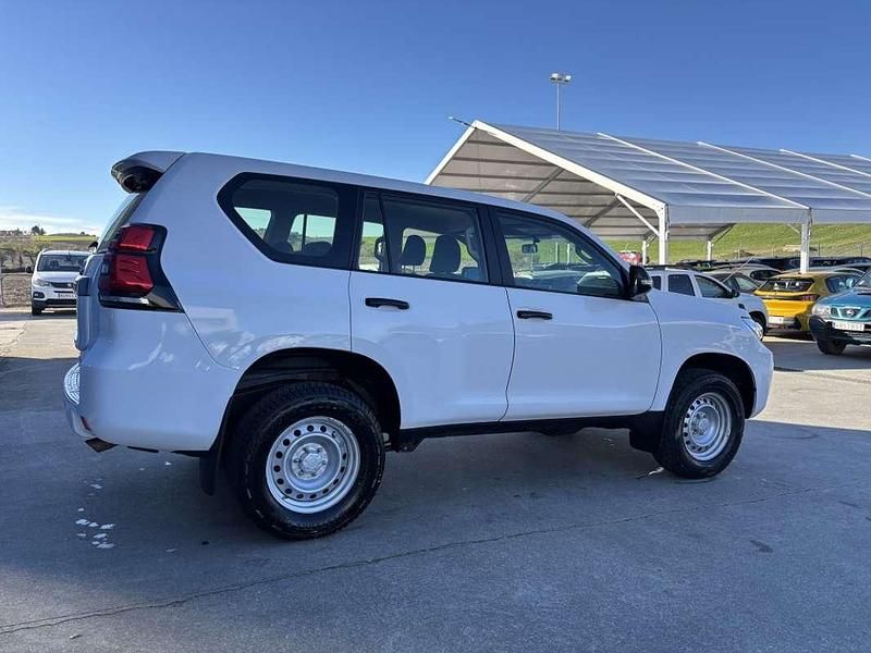 Usado Toyota Land Cruiser 177 CV (130 kW) 2019 Blanco SUV
