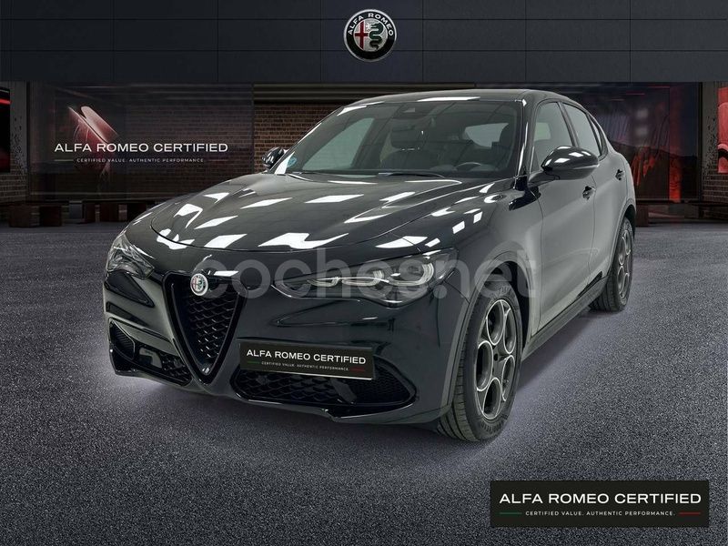 Negro Usado 2023 Alfa Romeo Stelvio Sprint SUV | 31.900 € (Super precio) - Imagen 1/4