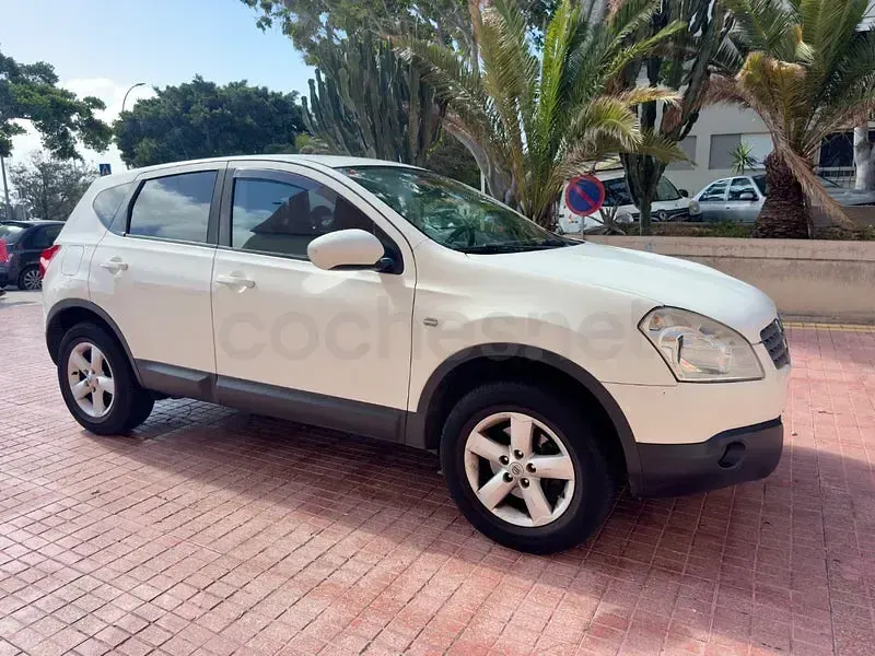 Usado Nissan Qashqai Acenta 106 CV (77 kW) 2010 Blanco SUV