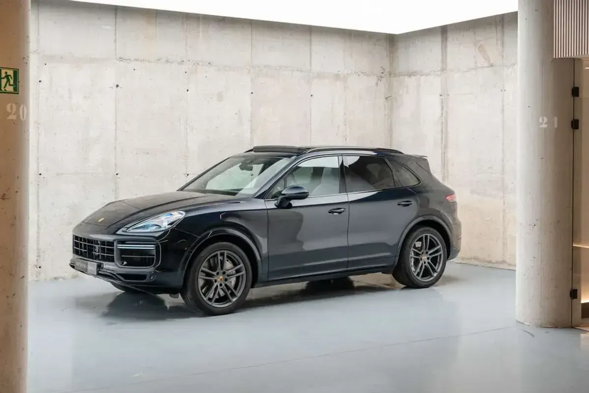 Usado Porsche Cayenne Turbo 549 CV (403 kW) 2018 Azul SUV