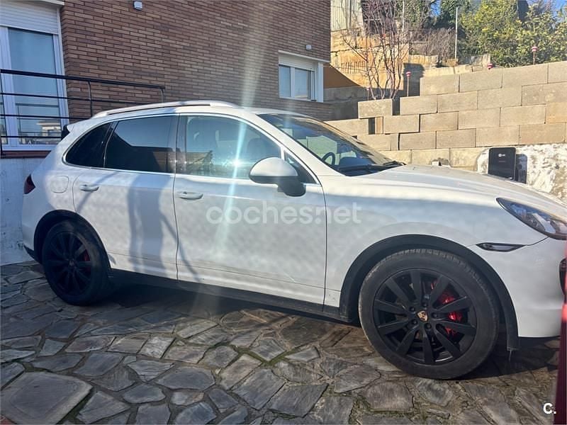 Usado Porsche Cayenne 400 CV (294 kW) 2013 Blanco SUV