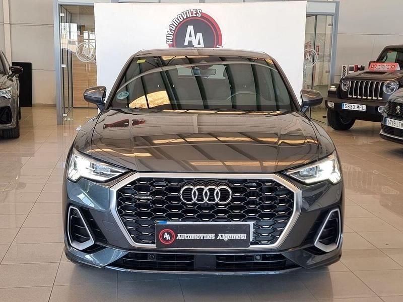 Usado Audi Q3 Sportback S-Line 200 CV (147 kW) 2020 Gris / plata SUV