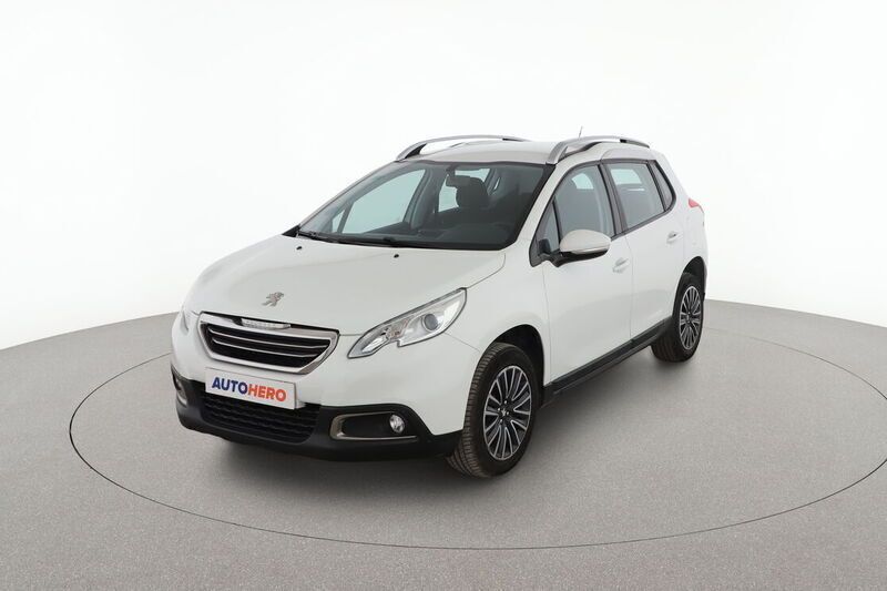 Blanco Usado 2015 Peugeot 2008 Active SUV | 9699 € (Buen precio) - Imagen 1/4