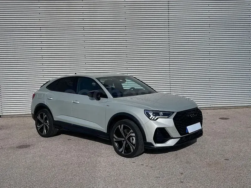 Usado Audi Q3 Sportback S-Line 245 CV (180 kW) 2021 Gris / plata SUV