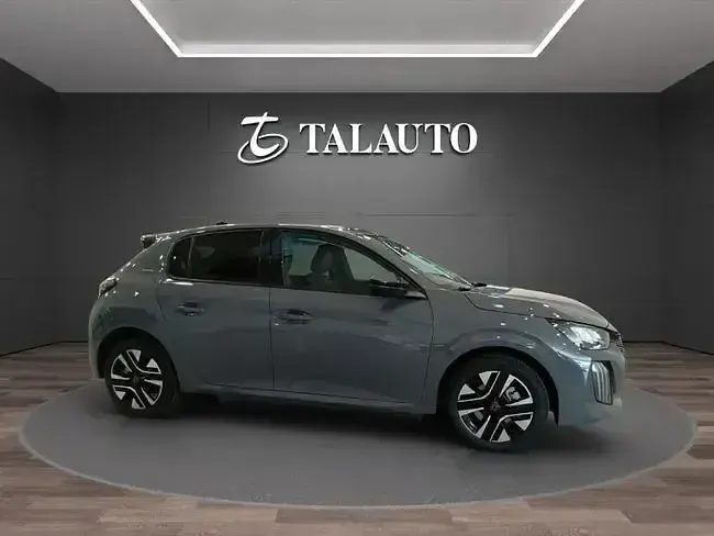 Nuevo Peugeot 208 Allure 110 CV (80 kW) 2025 Gris Utilitario