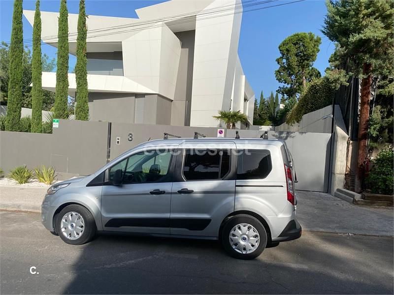 Usado Ford Transit Connect 100 CV (73 kW) 2015 Gris / plata Monovolumen