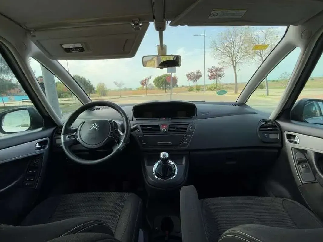 Usado Citroën C4 109 CV (80 kW) 2010 Gris Utilitario