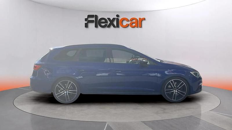 Usado Seat Leon ST 4Drive 300 HP (220 kW) 2019 Azul Carrinha