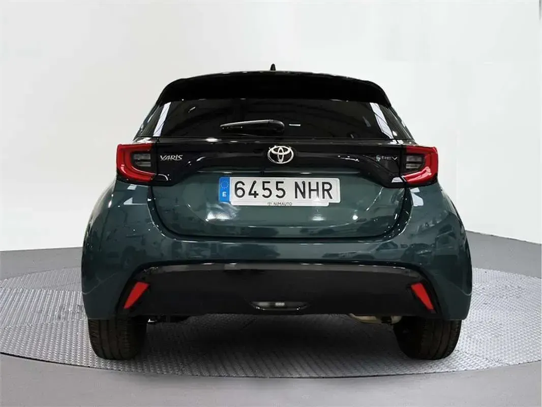 Usado Toyota Yaris Style 116 CV (85 kW) 2025 Utilitario