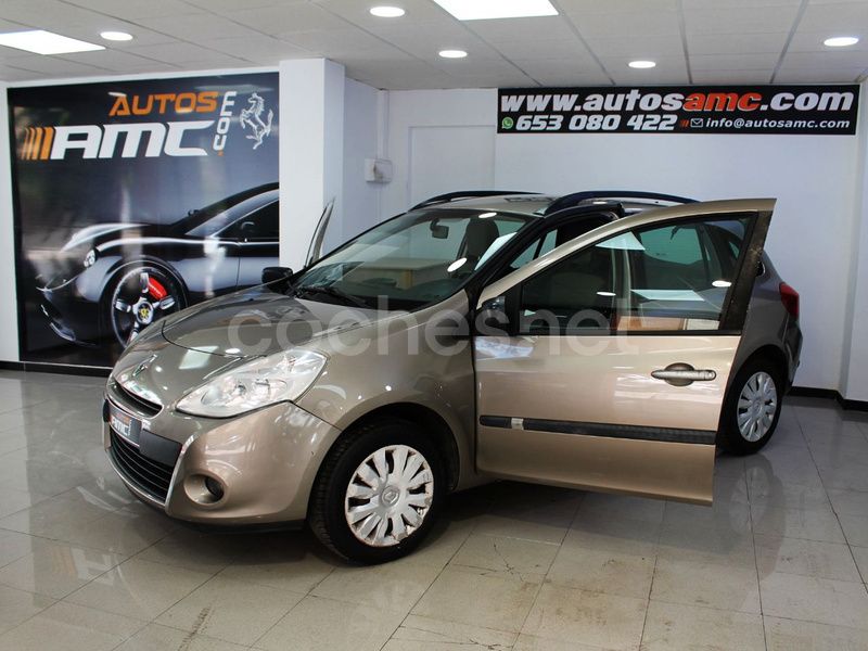 Beige Usado 2010 Renault Clio GrandTour Authentique Familiar | 4999 € - Imagen 1/3
