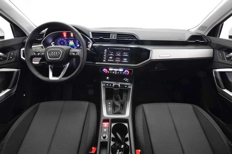 Usado Audi Q3 Ambiente 245 CV (180 kW) 2022 Blanco SUV