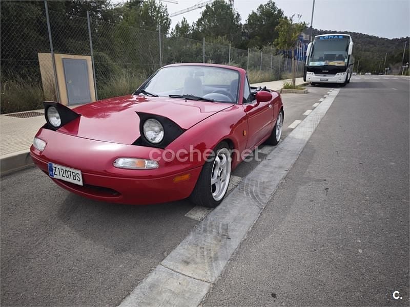 Usado Mazda MX5 115 CV (84 kW) 1990 Rojo Descapotable