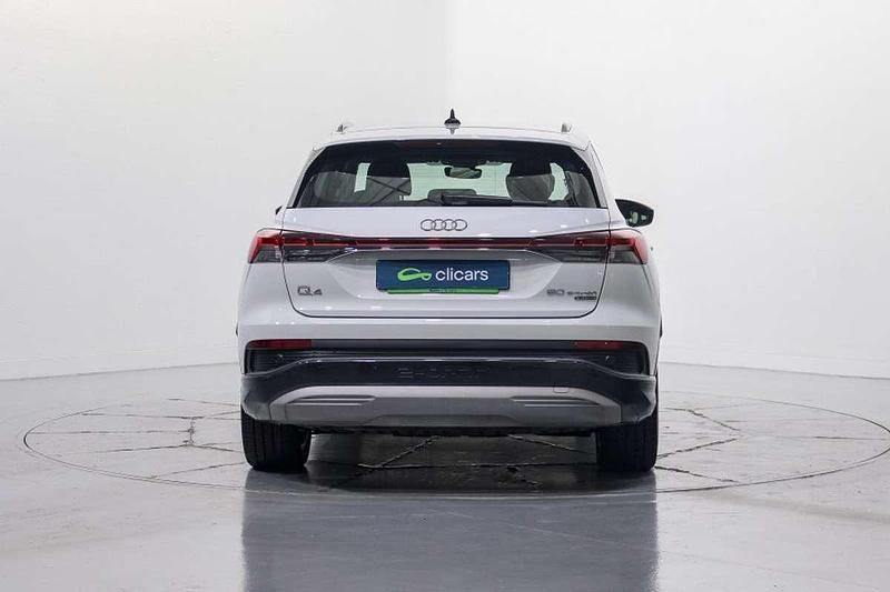 Usado Audi Q4 e-tron Advanced Plus 219 kW (299 CV) 2022 Blanco SUV
