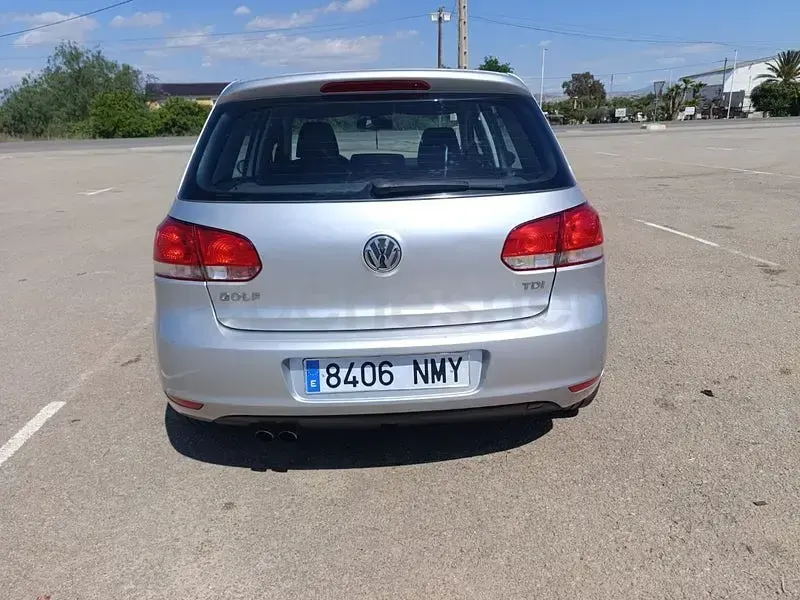 Usado VW Golf VI Sport 110 CV (80 kW) 2010 Gris / plata Berlina