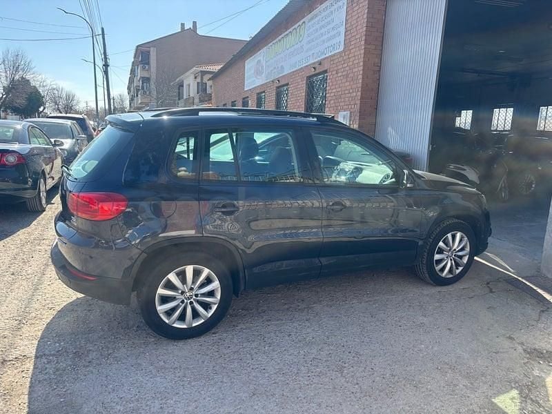 Usado VW Tiguan 110 CV (80 kW) 2014 Negro SUV
