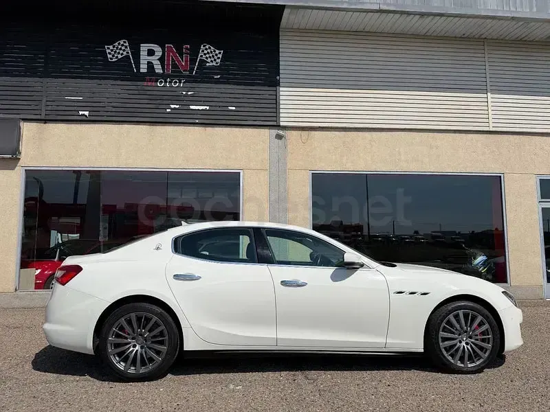 Usado Maserati Ghibli 275 CV (202 kW) 2018 Blanco Berlina