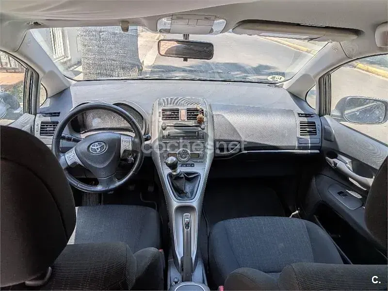 Usado Toyota Auris Active 126 CV (92 kW) 2008 Negro Utilitario
