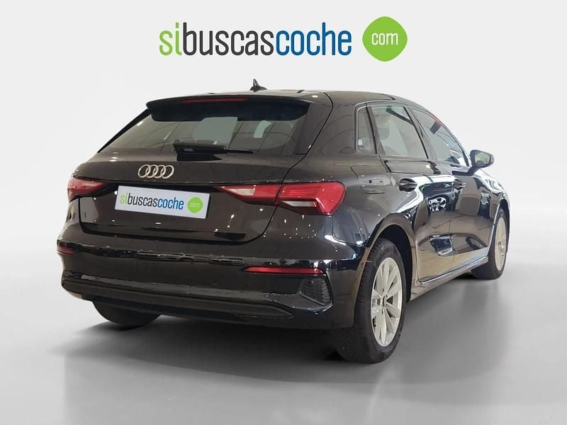 Usado Audi A3 110 CV (80 kW) 2023 Negro Berlina