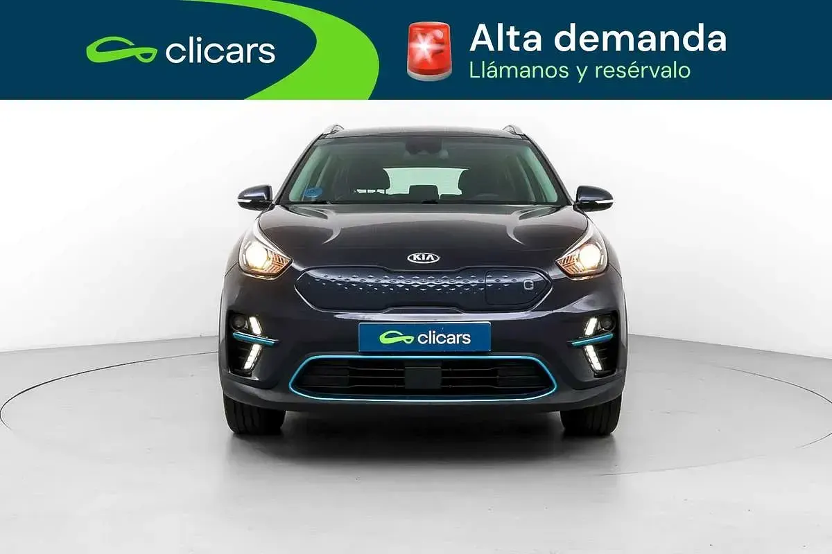 Usado Kia e-Niro 150 kW (204 CV) 2022 Azul SUV