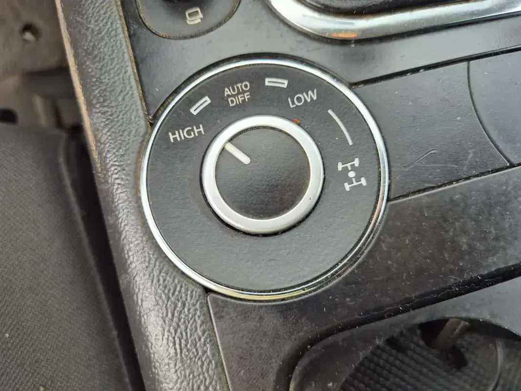 Usado VW Touareg R 174 CV (127 kW) 2005 Negro SUV