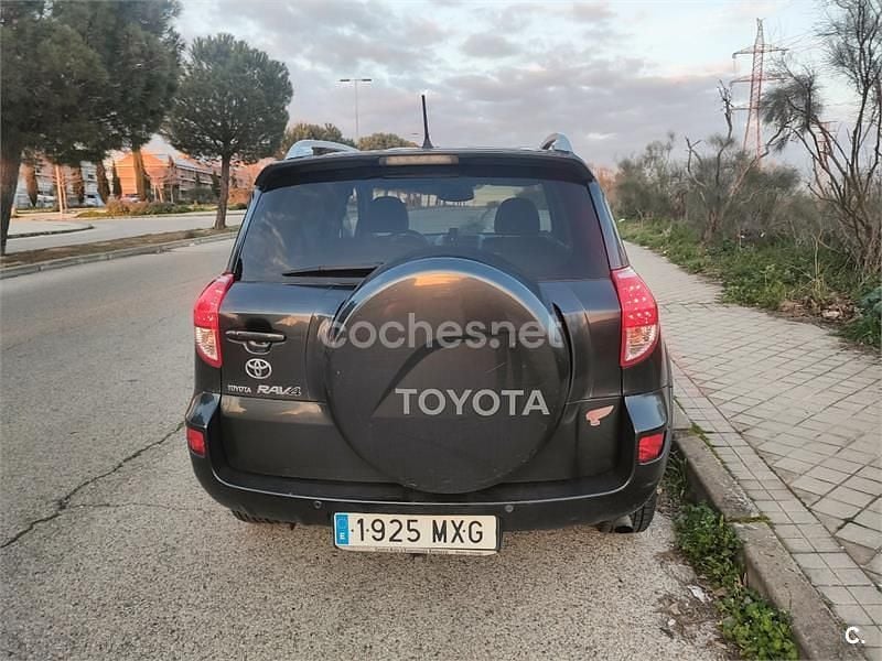 Usado Toyota RAV4 Premium 177 CV (130 kW) 2009 Azul SUV