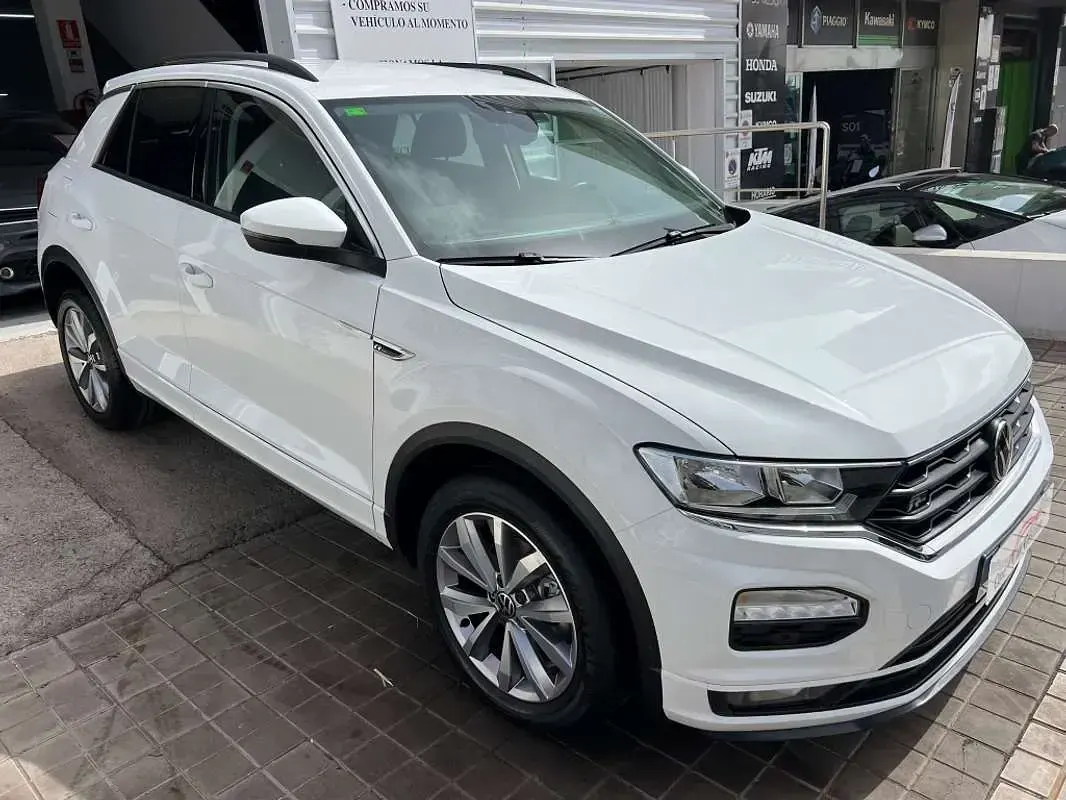 Usado VW T-Roc Advance 110 CV (80 kW) 2022 Blanco SUV