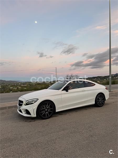 Usado Mercedes C220 194 CV (142 kW) 2020 Blanco Coupe