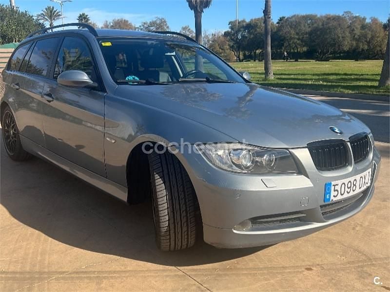 Usado BMW 320 150 CV (110 kW) 2006 Gris / plata Familiar