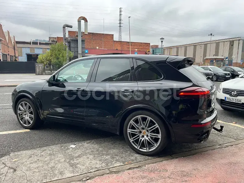 Usado Porsche Cayenne S 385 CV (283 kW) 2016 Negro SUV