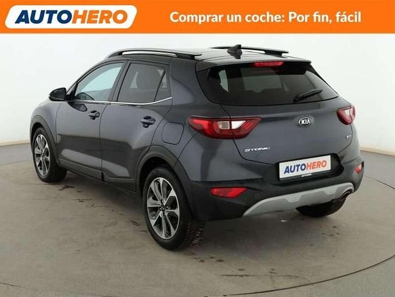 Usado Kia Stonic 120 CV (88 kW) 2019 Gris SUV