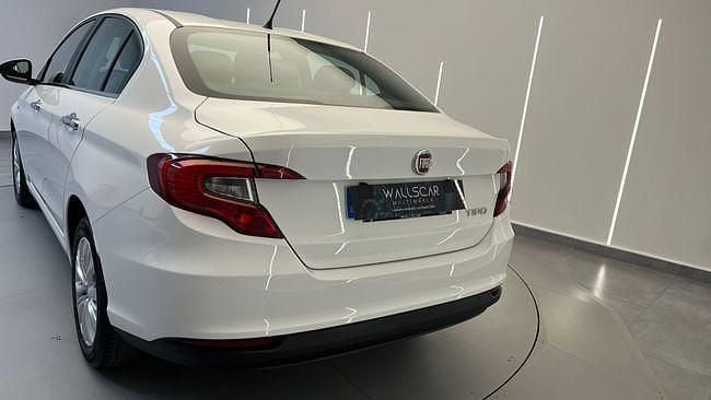 Usado Fiat Tipo Easy 95 CV (69 kW) 2017 Blanco Familiar