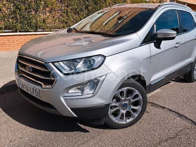 Usado Ford Ecosport Titanium 125 CV (91 kW) 2020 Gris / plata SUV