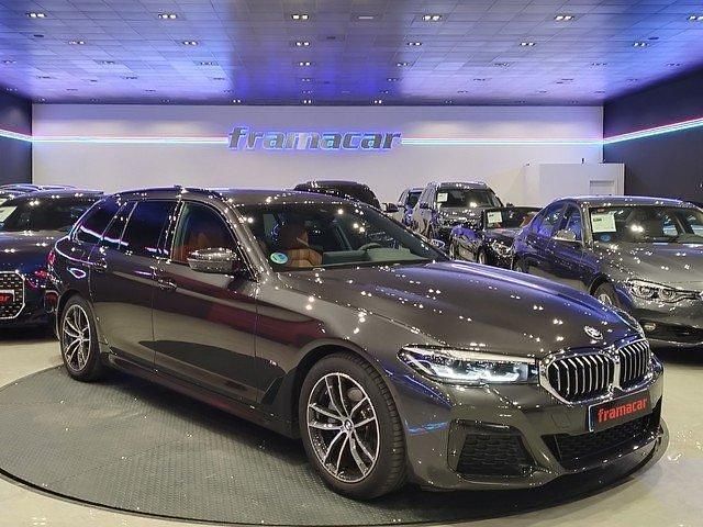 Usado BMW 520 190 CV (139 kW) 2023 Gris Familiar
