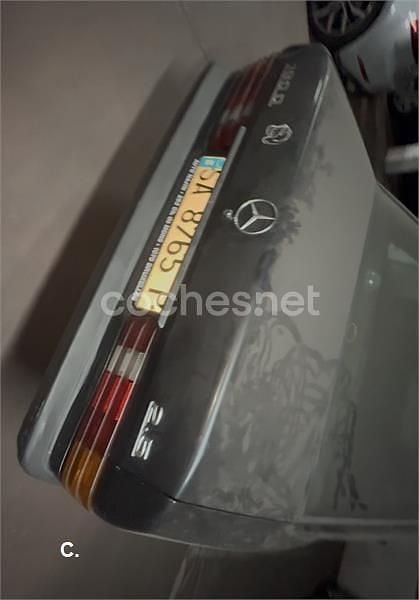 Usado Mercedes 190 94 CV (69 kW) 1988 Negro Berlina