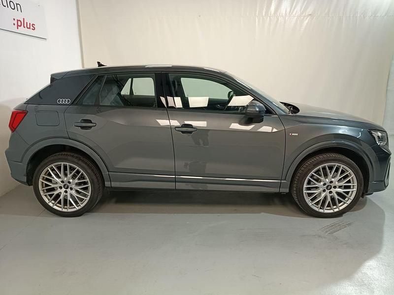 Nuevo Audi Q2 150 CV (110 kW) 2025 Gris SUV