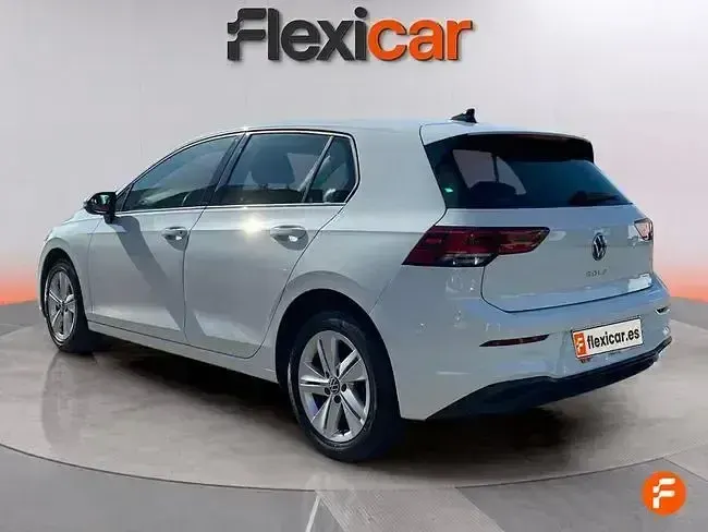 Usado VW Golf VII 115 CV (84 kW) 2021 Blanco Utilitario