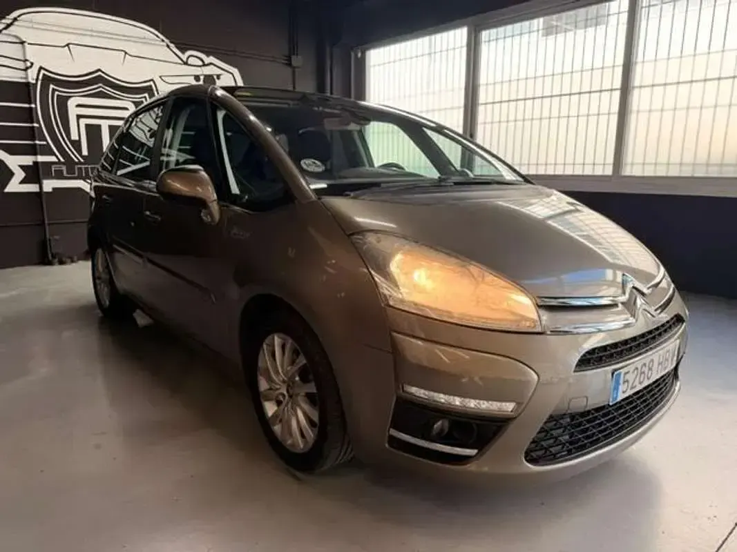 Usado Citroën C4 Seduction 111 CV (81 kW) 2011 Gris Familiar