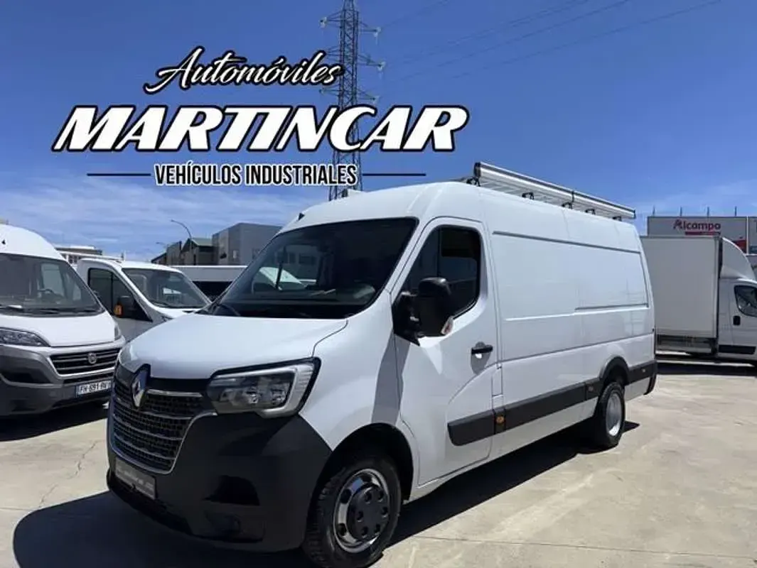 Usado Renault Master 107 CV (78 kW) 2020 Blanco Monovolumen
