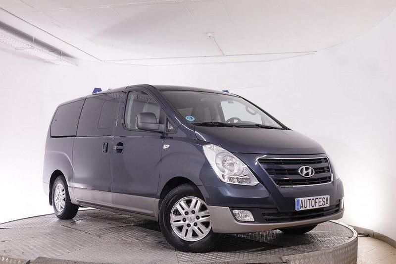 Usado Hyundai H-1 136 CV (100 kW) 2016 Negro metalizado Monovolumen